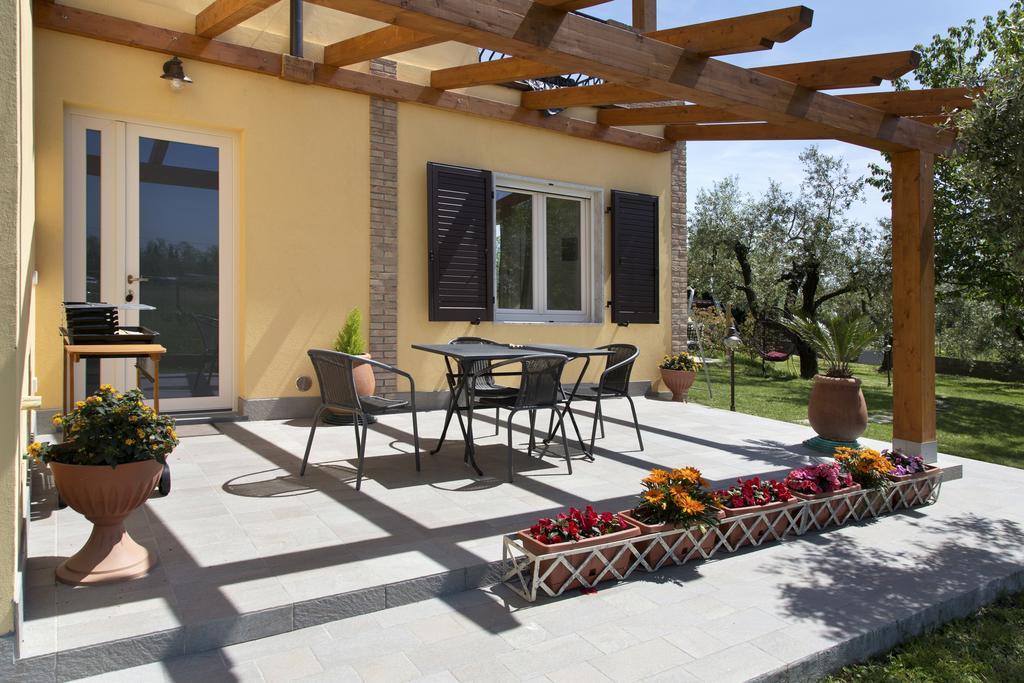 L'Ortobio Villa Сарцана Стая снимка